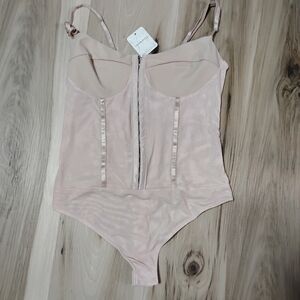 NWT Intimately By Free People Elegant Nude Bodysuit Size Medium
